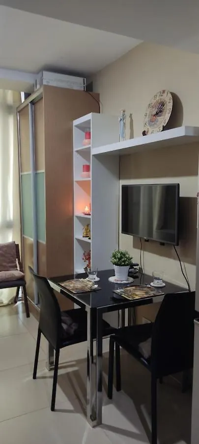My Space Manila 0*,  Philippines
